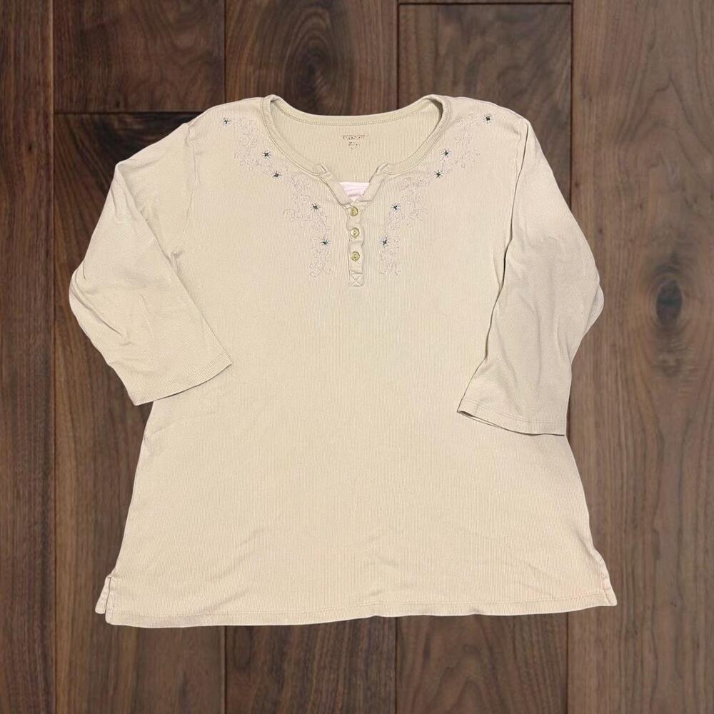 Y2K Fairy core light green Henley top with flowers embroidered
